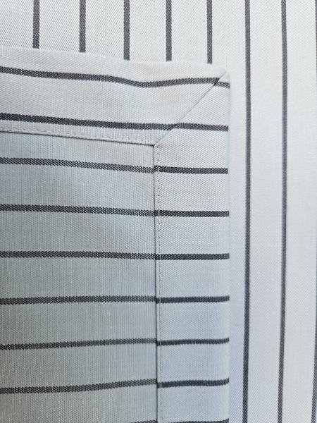 Hussen - Zebra – Stoff mit feiner Streifenstruktur